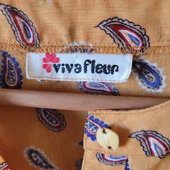 Vintage 70s mustard paisley button front dress with pintucks 1940s style - Picture 6 of 14